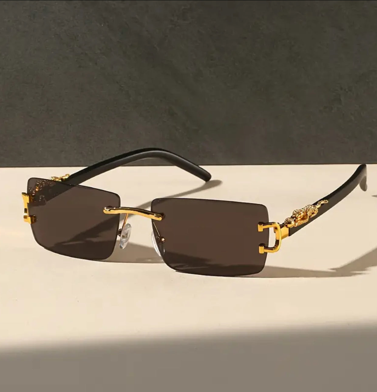 Lunette de Mode rétro avec Monture Métallique Carré